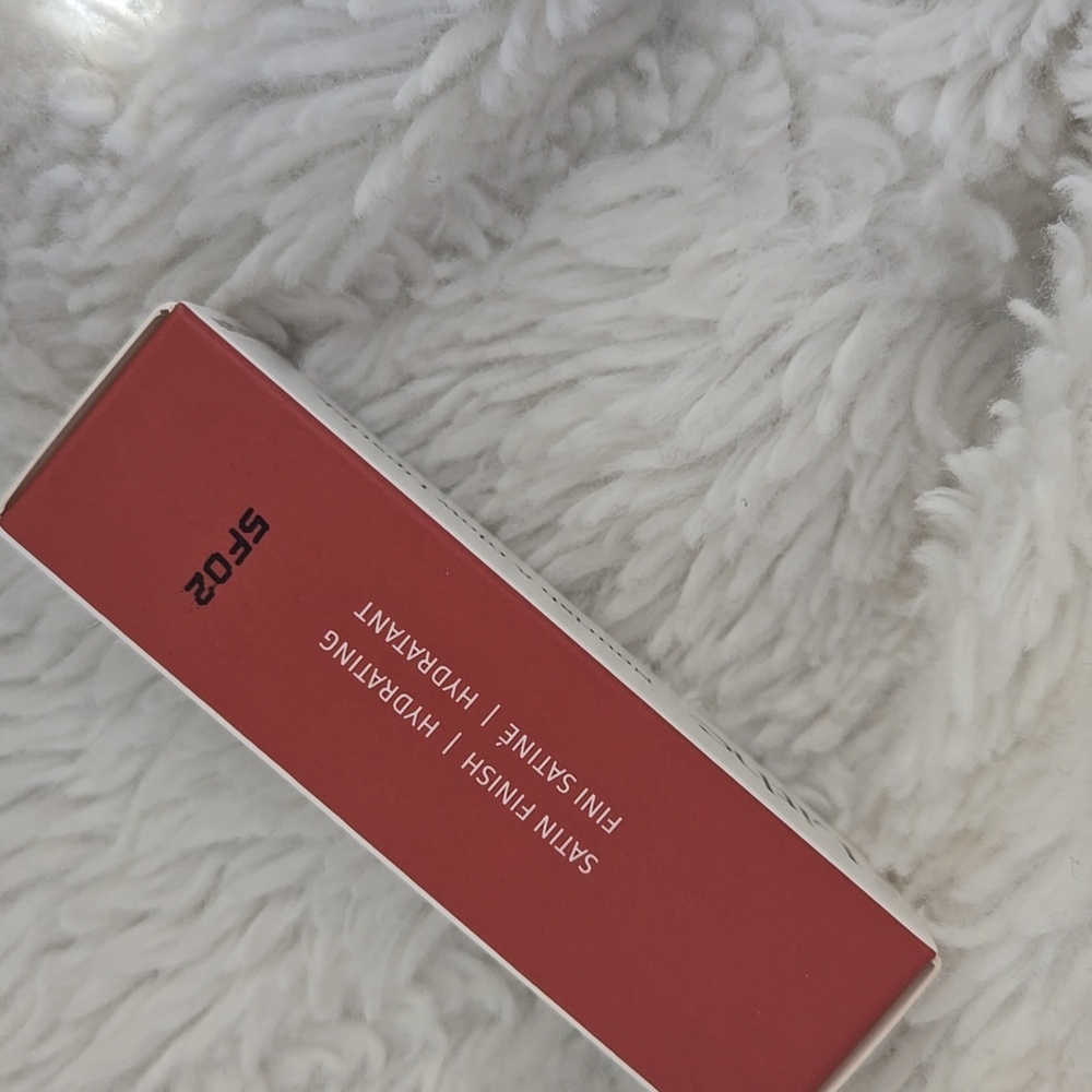 Lithe Nourish & Glow Lipstick In The Color: Calla NEW/Sealed - Picture 2 of 6